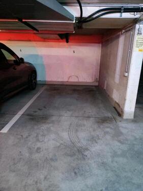 Foto - Tiefgaragen Stellplatz zu vermieten