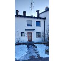 Familienfreundliches Reihenmittelhaus - Mallersdorf-Pfaffenberg