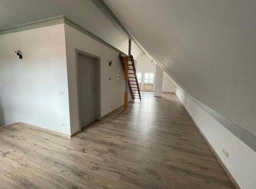 Foto - Dachgeschoßwohnung in Geisenhausen zur Miete