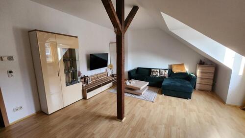 Foto - Helle 2-Zimmer Wohnung 74m2 im Dichterviertel