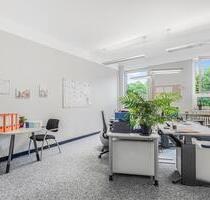 Flexibles Büro- und Praxisgebäude im Zentrum von Itzehoe – modernisiert und vielseitig nutzbar