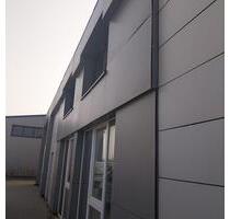 Beheizte Halle in Bad Segeberg - 1.200,00&nbsp;EUR Kaltmiete, ca.&nbsp; 120,00&nbsp;m&sup2; in Bad Segeberg (PLZ: 23795)