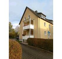 Helle 2-Raum-Wohnung mit Balkon und Einbauküche - Flöha