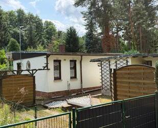 Gepflegtes Wochenendgrundstück mit Bungalow in ruhiger Waldlage - Kemberg