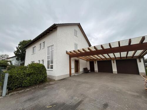 Foto - Zweifamilienhaus (Erstbezug nach Modernisierung)