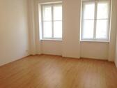 Foto - 2 Zimmer Hochparterre zum Kaufen in Berlin