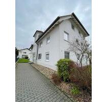 3-Zimmer-Wohnung mit Balkon, 2 Bäder, EBK, Keller und Stellplatz - Wächtersbach