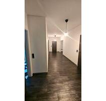 Wohnung mit Dachterrasse - 1.300,00 EUR Kaltmiete, in Hambergen (PLZ: 27729)