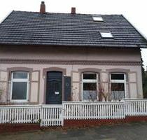 Gemütliches Haus m. ELW Baugrundstück mit Altbestand - Geesthacht