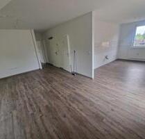 Ab 01.12 - Über den Dächern von Düsseldorf-Benrath, Moderne 2-Zimmer-Wohnung