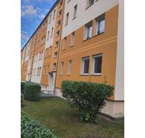 Helle 3-Zimmer Wohnung mit Balkon in Weißenfels West