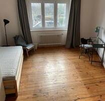 Provisionsfrei: 2-Zimmer-Altbauwohnung mit Dielenboden, Steglitz - Berlin Steglitz-Zehlendorf