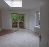 Helle Einliegerwohnung mit Terrasse im Grünen –ca. 5 km vor Heide - Hennstedt