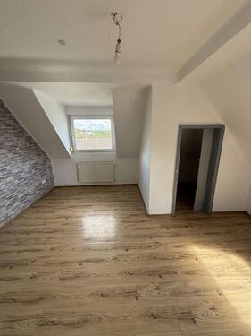 Foto - 4 Zimmer Dachgeschoßwohnung zur Miete in Saarbrücken