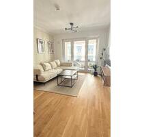 Untermiete: Moderne 2-Zimmer Wohnung mit Balkon im Ostend - Frankfurt am Main