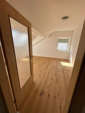 Foto - Dachgeschosswohnung 2 Zimmer in Ampfing zu vermieten