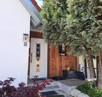 Einfamilienhaus - 270.000,00 EUR Kaufpreis, in Wallersdorf (PLZ: 94522)