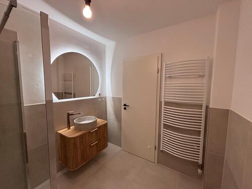 Foto - Renovierte Wohnung mit EBK und Balkon in Brake