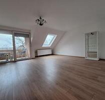 Helle 3-Zimmer Wohnung, EBK & TG in Nürnberg-Muggenhof