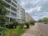 Foto - **JETZT EINZIEHEN**3-Zimmer-Wohnung 3.OG Balkon Tageslichtbad mit Wanne ab sofort