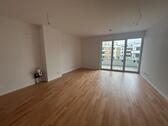 Foto - Erstbezug: Moderne 2-Zimmer-Wohnung mit Balkon, EBK & TG 70qm