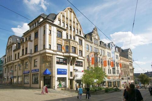 Foto - ++ Exklusiv ++ Wohnen im sanierten Altbau mit Aufzug und Einbauküche