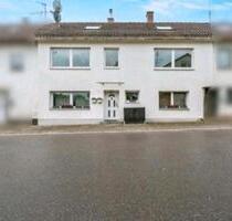 Reihenmittelhaus mit zwei Wohneinheiten 