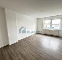 Modernisierte 2-Zimmer-Wohnung mit Einbauküche und Bad mit Wanne - Parchim