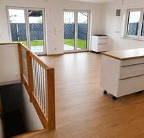 Moderne 4-Zi-Neubauwohnung | Regensburg-Irl | Garten, EBK, Garage