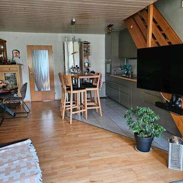 Foto - 4 Zi. Maisonette Whng. - 220.000,00 EUR Kaufpreis,