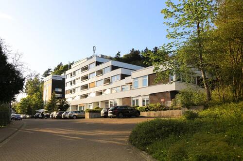 Foto - 2 Zimmer, Küche, Bad, Loggia Senioren Wohnung, inkl. Aufzug