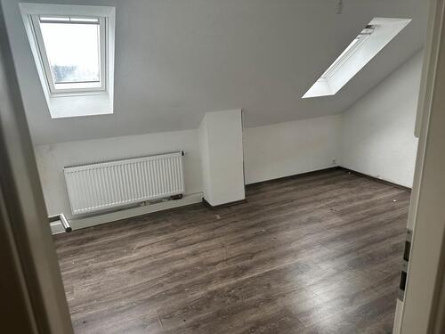 Foto - 2.5 Zimmer Dachgeschoßwohnung zur Miete in Solingen