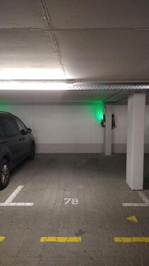 Foto - Tiefgaragenstellplatz mit Wallbox in der Bahsntadt zu vermieten