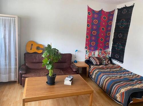 Foto - Zimmer zu vermieten - 380,00 EUR Kaltmiete,