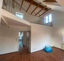 Charmante Maisonette 2 Zimmer + Galerie in ruhiger Lage Balkon+TG - Oyten