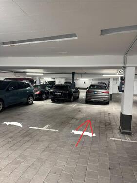 Foto - ebenerdiger Tiefgaragenstellplatz zu vermieten