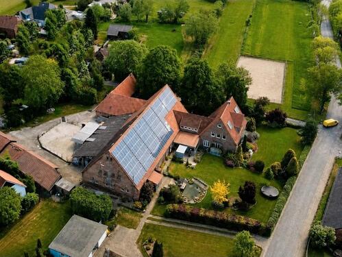 Foto - Charmantes Landhaus mit Hofanwesen - ideal für Pferdehaltung