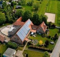 Charmantes Landhaus mit Hofanwesen - ideal für Pferdehaltung - Berne