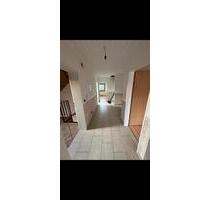 4 Zimmer Wohnung - 750,00 EUR Kaltmiete, in Lage (PLZ: 32791)