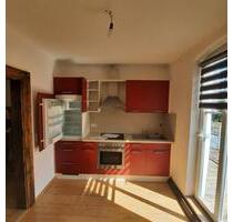 schöne Helle 2 Zimmerwohnung in Pocking mit Balkon, Einbauküche - Stuhr