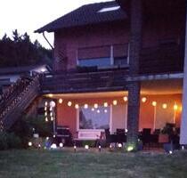 Schöne 2 Zi-Wohnung mit großer Terrasse und Feldrandlage - Naumburg