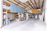 Foto - Gewerbefläche 187 m² EG · Halle + Büro · LKW-Rolltor · Husum