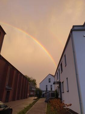 Foto - Moderne 3-Zimmer-Wohnung mit Garten und Tiefgarage