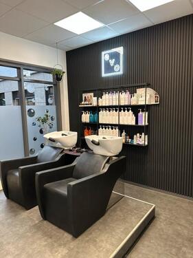 Foto - Stuhlmiete für Friseurmeisterin – moderner Salon in Balingen