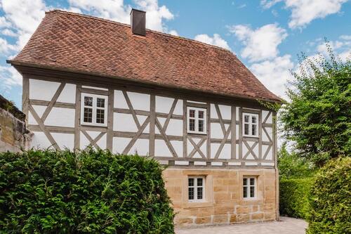 Foto - Wohnen mit historischem Flair - 1.800,00 EUR Kaltmiete,