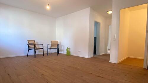 Foto - Neuwertige Büro- oder Praxisfläche in naturnaher Lage!