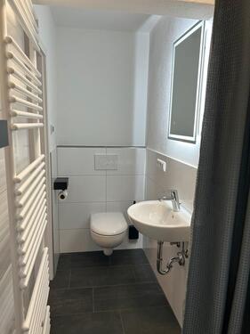 Foto - 2,5 Zimmer teilmöblierte Pendlerwohnung