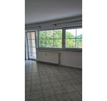 Schöne Wohnung in Hainstadt zu vermieten - Breuberg