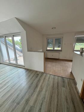 Foto - Moderne 3,5 Zimmer Wohnung mit Terasse
