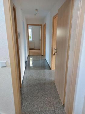 Foto - Biete schöne 3 Zi.-EG Wohnung mit EBK, Blk, Kellr in ruhiger Lage